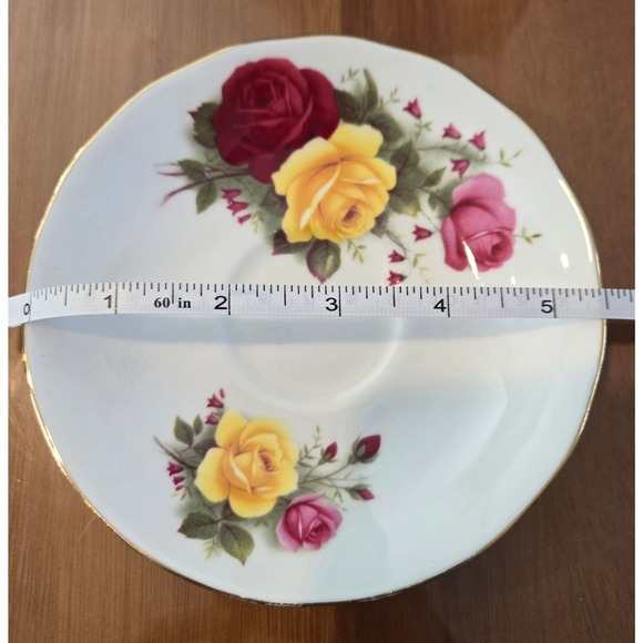 Queen Anne Bone China Tea Cup and Saucer Set Red Yellow Pink Roses 8519 England - Picture 5 of 7